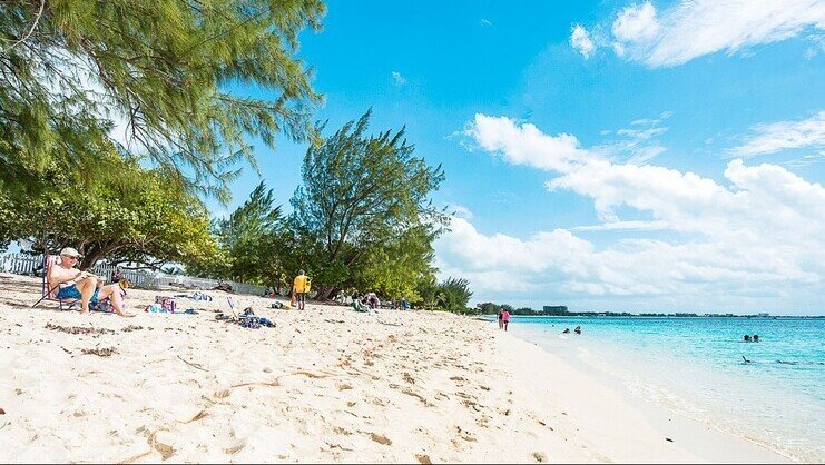 picture of cemetery beach