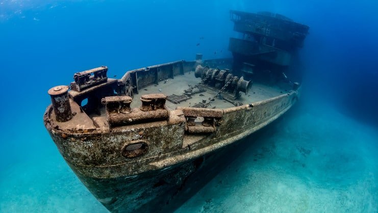 picture of the kittiwake shipwreck underwater